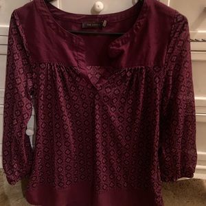 Limited xs printed semi sheer blouse.